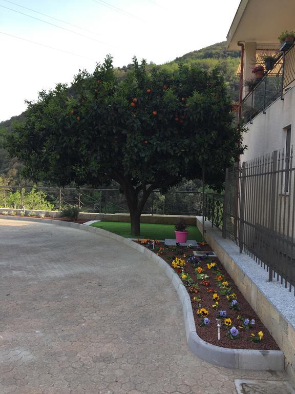 Giustenice Gli Agrumi מראה חיצוני תמונה